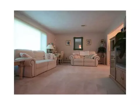 3 Veronica Ct, Coventry, RI 02816 photo 14