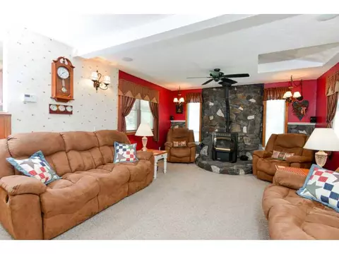 6 Lee Dr, Warren, RI 02885 photo 11