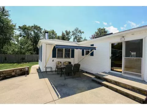 6 Lee Dr, Warren, RI 02885 photo 15