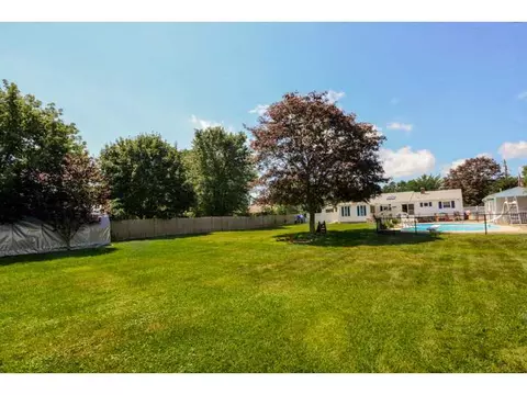 6 Lee Dr, Warren, RI 02885 photo 16