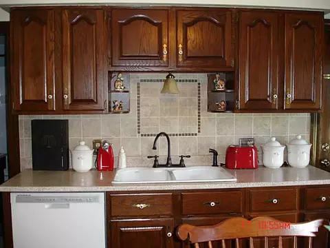 286 Fourth Ave, Woonsocket, RI 02895 photo 7