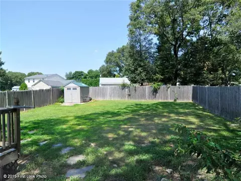 107 Darrow Dr, Warwick, RI 02886 photo 20