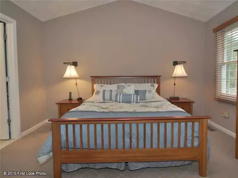 71 Peacock Rd, Warwick, RI 02886 photo 16