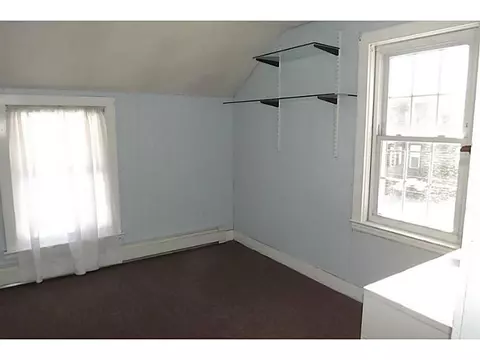 16 Ivan Ave, Riverside, RI 02915 photo 15