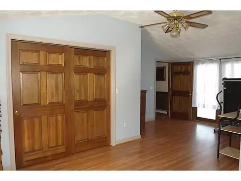 16 Ivan Ave, Riverside, RI 02915 photo 11