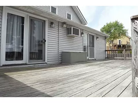 16 Ivan Ave, Riverside, RI 02915 photo 23