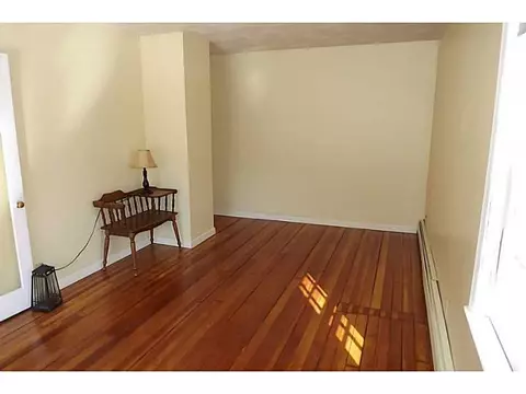 16 Ivan Ave, Riverside, RI 02915 photo 6