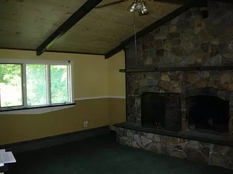 215 Ten Rod Rd, Exeter, RI 02822 photo 8