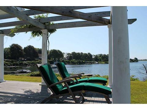 10 Schumann Rd, Westerly, RI 02891 photo 3