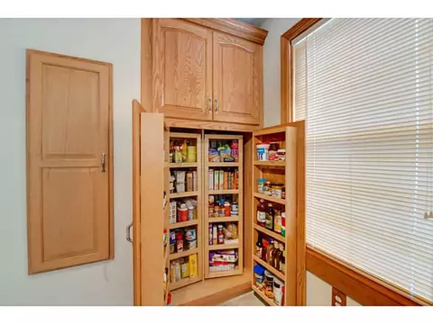 180 Bernice Ave, Woonsocket, RI 02895 photo 7