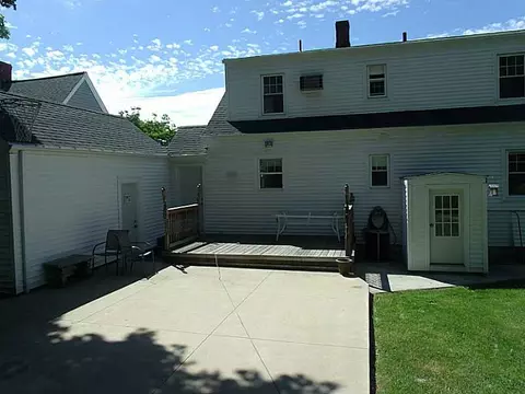 388 Gaskill St, Woonsocket, RI 02895 photo 14