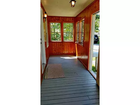 16 Wade St, Warwick, RI 02889 photo 7