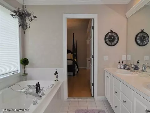 217 Castle Rocks Rd, Warwick, RI 02886 photo 16