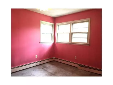 41 Anthony Ave, Warwick, RI 02886 photo 11
