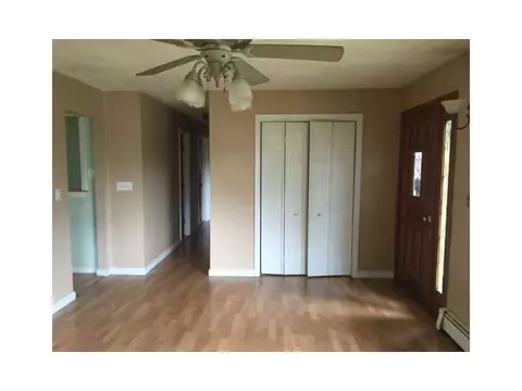 41 Anthony Ave, Warwick, RI 02886 photo 9