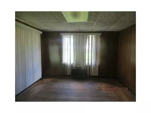 360 Post Rd, Warwick, RI 02888 photo 4