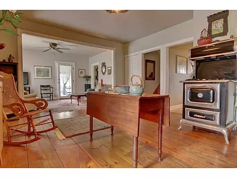 43 Serpentine Rd, Warren, RI 02885 photo 6