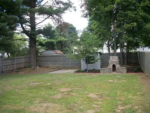 44 E Barrows St, Cumberland, RI 02864 photo 23