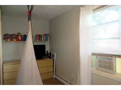 94 Logan St, Warwick, RI 02889 photo 18