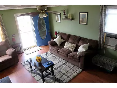 94 Logan St, Warwick, RI 02889 photo 21