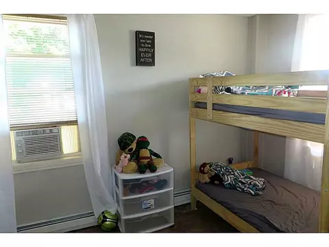 94 Logan St, Warwick, RI 02889 photo 17