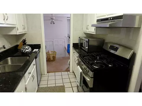 180 Grayson Ave, Warwick, RI 02886 photo 3