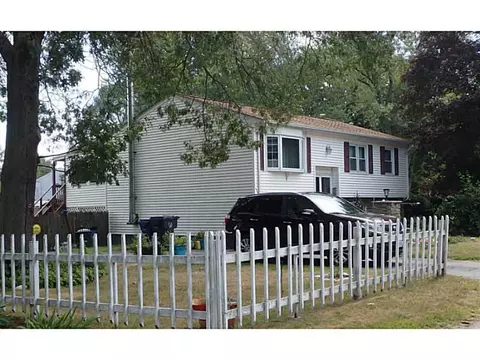 180 Grayson Ave, Warwick, RI 02886 photo 2