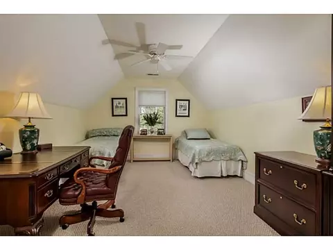 35 Wicklow Rd, Westerly, RI 02891 photo 14