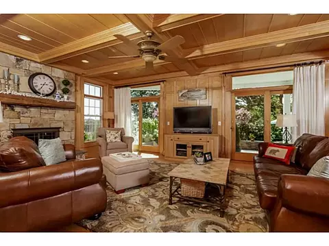35 Wicklow Rd, Westerly, RI 02891 photo 6