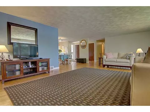 29 Timberline Rd, Warwick, RI 02886 photo 5