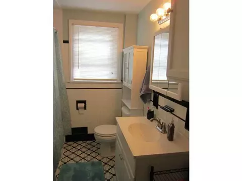 20 Modena Dr, Warwick, RI 02886 photo 11