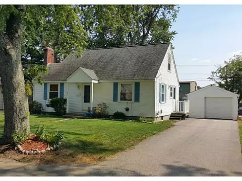 20 Modena Dr, Warwick, RI 02886 photo 1