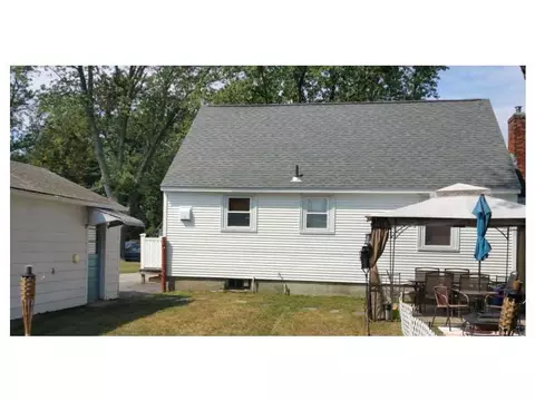 20 Modena Dr, Warwick, RI 02886 photo 6
