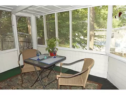 12 Woodridge Dr, Mapleville, RI 02839 photo 17