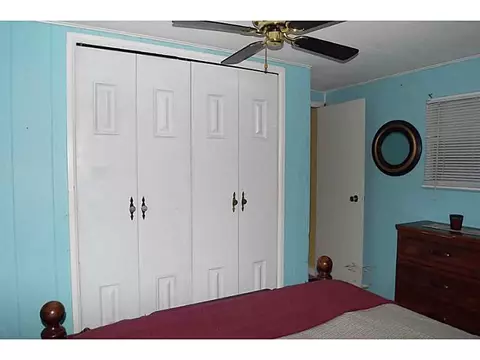 12 Woodridge Dr, Mapleville, RI 02839 photo 9