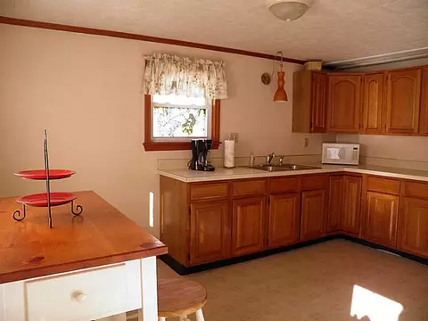 43 E Shore Dr, Exeter, RI 02822 photo 4