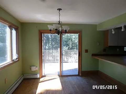 77 Centre Rd, Glocester, RI 02814 photo 10