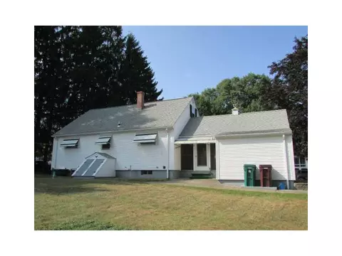 58 Ridge St, Woonsocket, RI 02895 photo 14