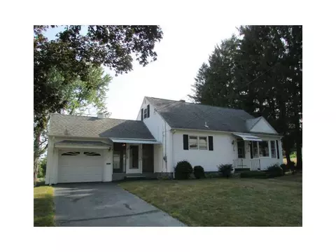 58 Ridge St, Woonsocket, RI 02895 photo 1
