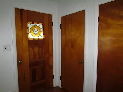 58 Ridge St, Woonsocket, RI 02895 photo 7