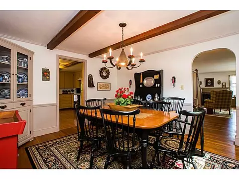 59 Burt St, Warwick, RI 02886 photo 8