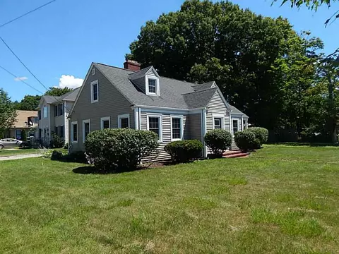 605 Main Ave, Warwick, RI 02886 photo 4