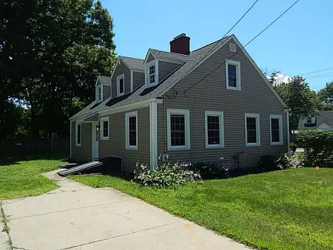 605 Main Ave, Warwick, RI 02886 photo 5