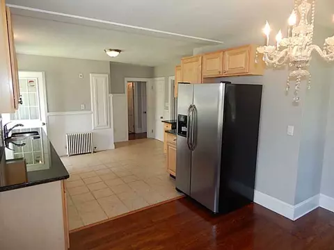 605 Main Ave, Warwick, RI 02886 photo 10