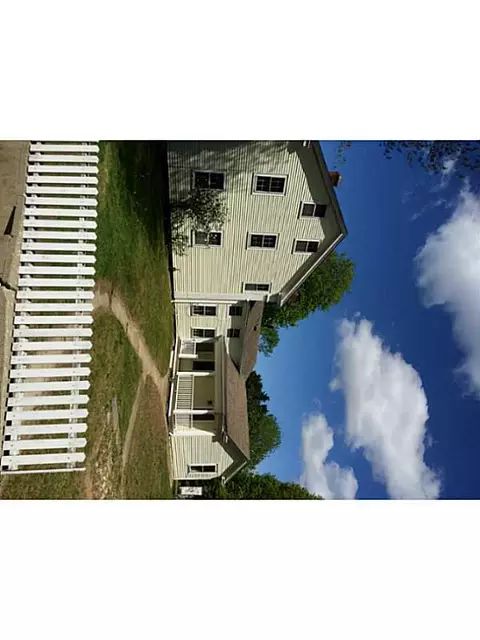 34 Shore Rd, Westerly, RI 02891 photo 4