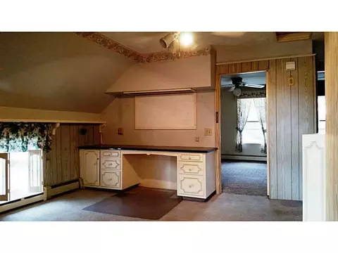 33 Williams St, Woonsocket, RI 02895 photo 15