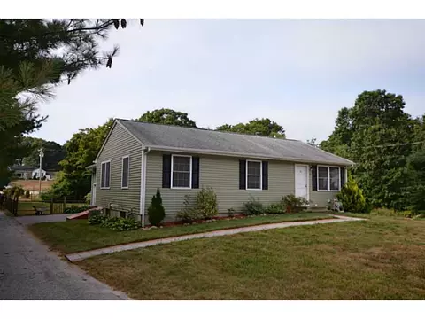 93 Old Post Rd, Westerly, RI 02891 photo 1
