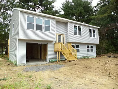2 Forge Rd, Coventry, RI 02816 photo 1