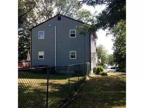 38 Dory Rd, Warwick, RI 02886 photo 2