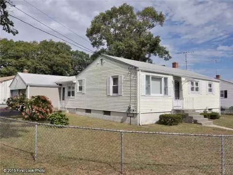 71 Limestone Rd, Warwick, RI 02889 photo 1